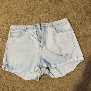 Forever 21 mom denim shorts, size 30!!! light blue with front rips!